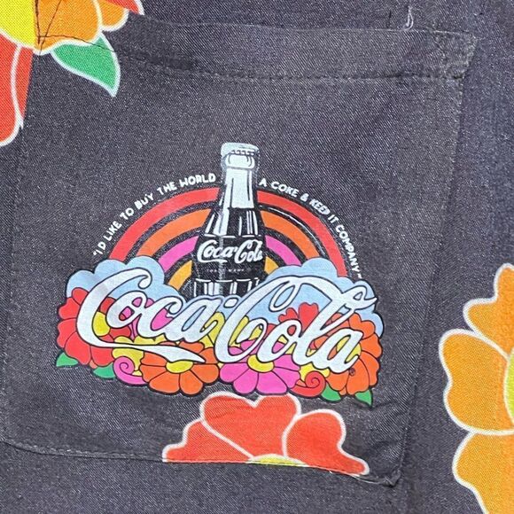 CocaCola 1971 Unity Collection Gray Hawaiian Shirt Mens M - Picture 3 of 4